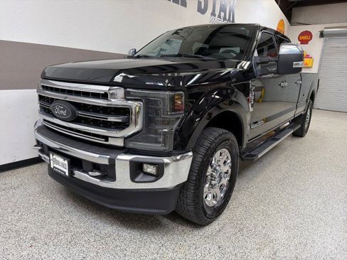 Used 2020 Ford F350 Lariat w/ Lariat Ultimate Package image 3