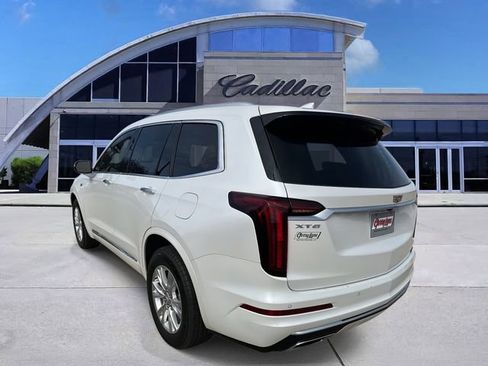 Used 2024 Cadillac XT6 Luxury image 6