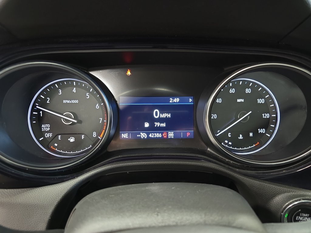 Used 2023 Buick Encore GX Preferred w/ Cold Weather Comfort Package AWD/4WD image 18