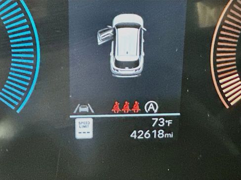 Used 2025 Hyundai Tucson SEL AWD/4WD image 19