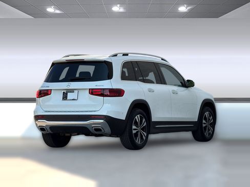 Certified 2026 Mercedes-Benz GLB 250 4MATIC image 9