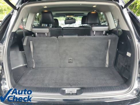 Used 2016 Toyota Highlander XLE AWD/4WD image 9