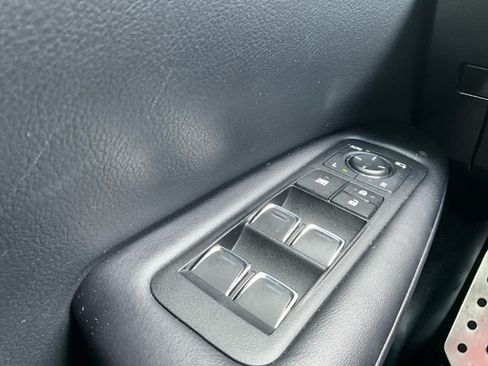 Used 2020 Lexus RX 350 F Sport w/ Accessory Package AWD/4WD image 19