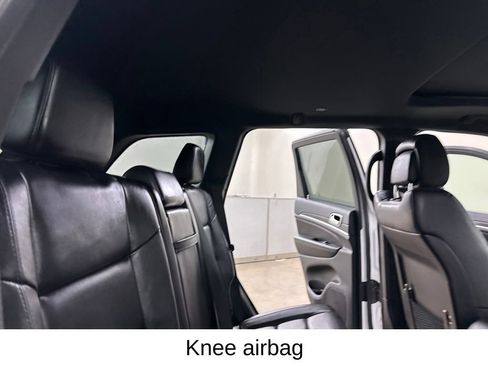 Used 2021 Jeep Grand Cherokee Limited AWD/4WD image 29