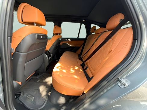 Used 2025 BMW X5 sDrive40i w/ Premium Package RWD image 21