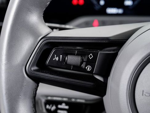 Used 2023 Porsche Taycan image 14