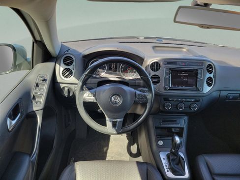 Used 2017 Volkswagen Tiguan S image 21