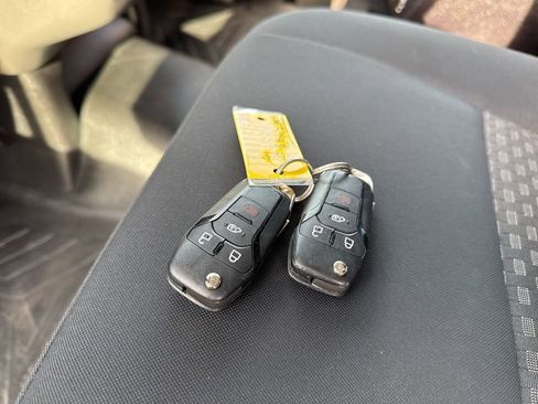 Used 2024 Ford Transit 250 Low Roof w/ Exterior Upgrade Package image 27