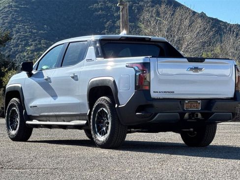 New 2026 Chevrolet Silverado EV Trail Boss image 6