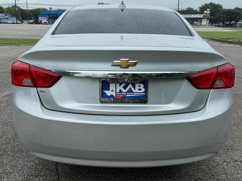 Used 2018 Chevrolet Impala LS FWD image 6