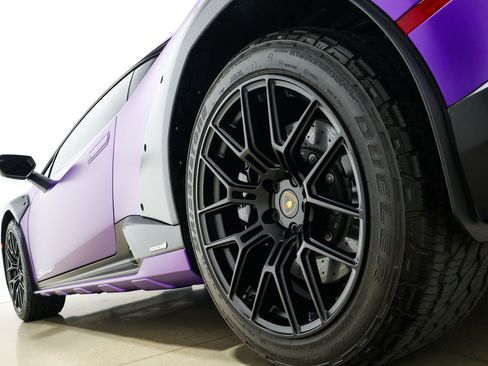 Used 2024 Lamborghini Huracan Sterrato image 64