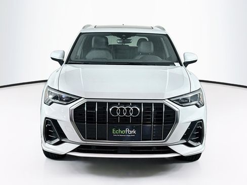 Used 2025 Audi Q3 2.0T Premium AWD/4WD image 2