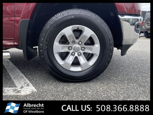 Used 2019 RAM 1500 Laramie AWD/4WD image 32