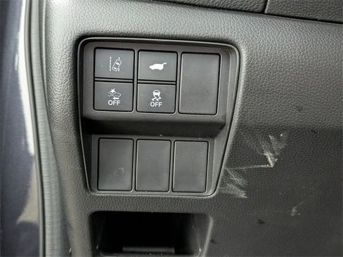 Used 2018 Honda CR-V EX-L image 16