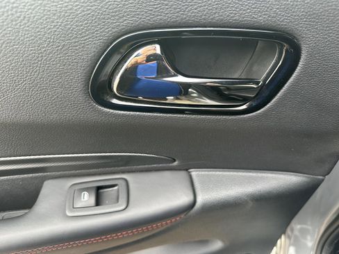 Used 2024 Dodge Durango GT image 35