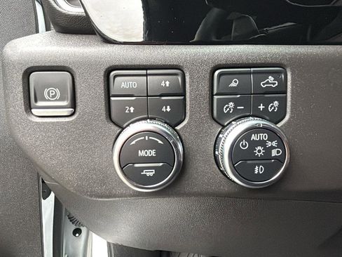 Certified 2024 GMC Sierra 1500 SLT w/ SLT Premium Plus Package image 15