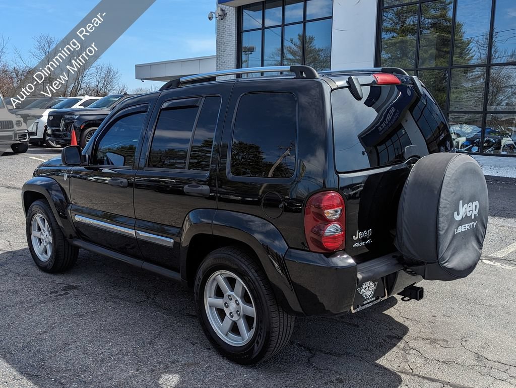 Used 2005 Jeep Liberty Limited AWD/4WD image 12
