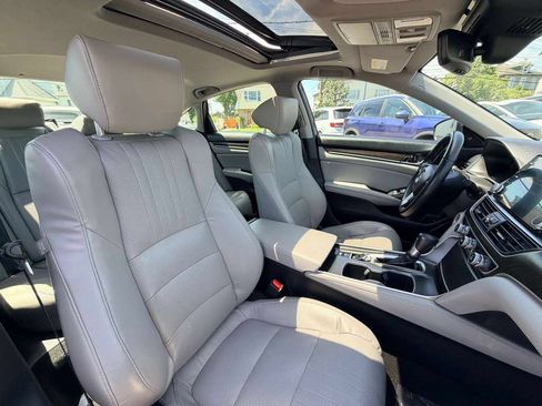 Used 2018 Honda Accord EX-L image 24