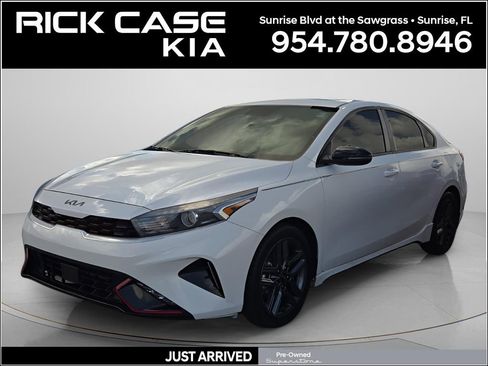 Used 2022 Kia Forte GT-Line w/ GT-Line Premium Package FWD image 1