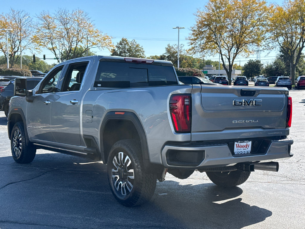 Certified 2025 GMC Sierra 2500 Denali Ultimate w/ Max Trailering Package AWD/4WD image 9