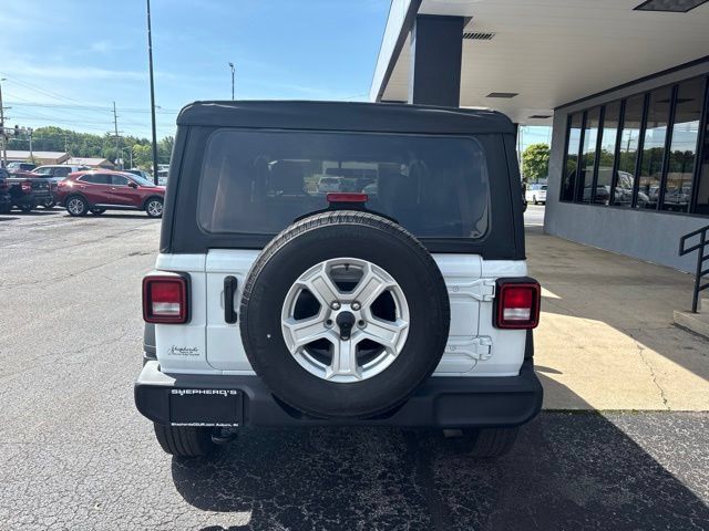 Used 2022 Jeep Wrangler Unlimited Sport AWD/4WD image 10