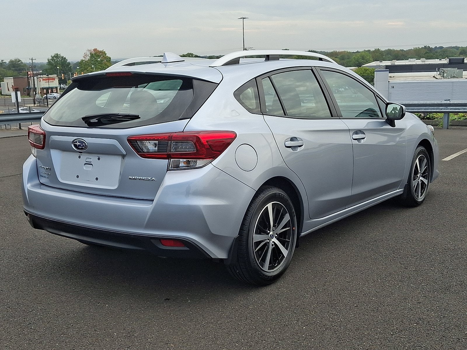 Certified 2022 Subaru Impreza 2.0i Premium w/ Popular Package #3 AWD/4WD image 6