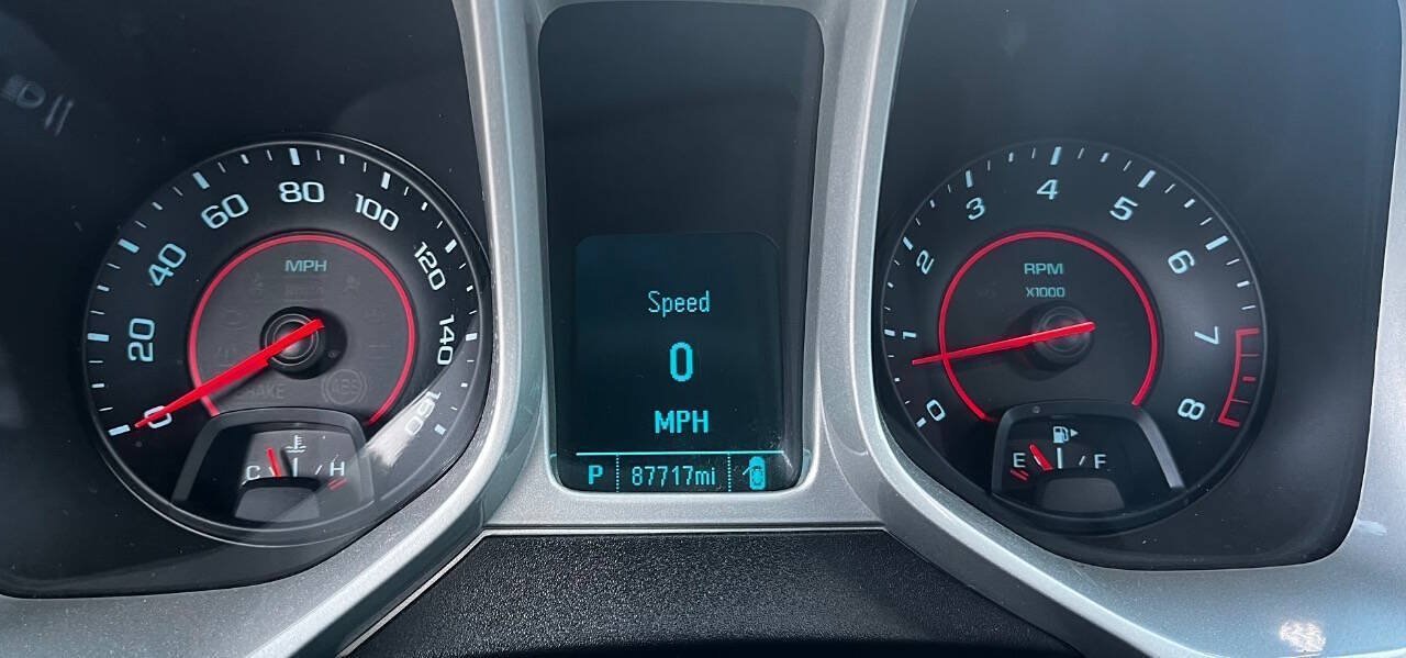 Used 2015 Chevrolet Camaro LS RWD image 21