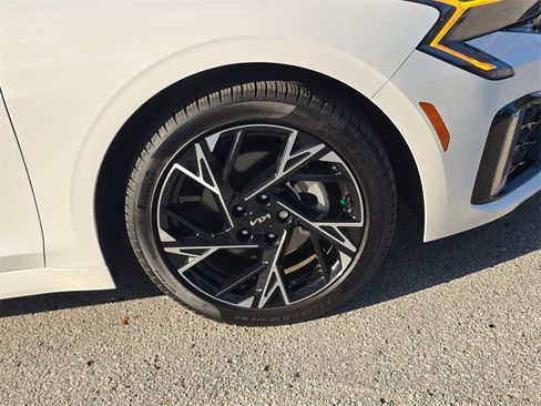 Used 2025 Kia K5 GT-Line image 31