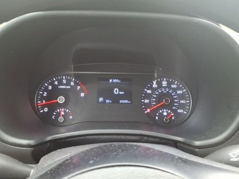 Used 2020 Kia Soul LX FWD image 20