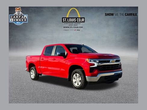 Used 2025 Chevrolet Silverado 1500 LT image 1