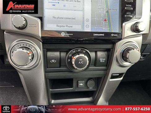Certified 2024 Toyota 4Runner SR5 Premium image 31