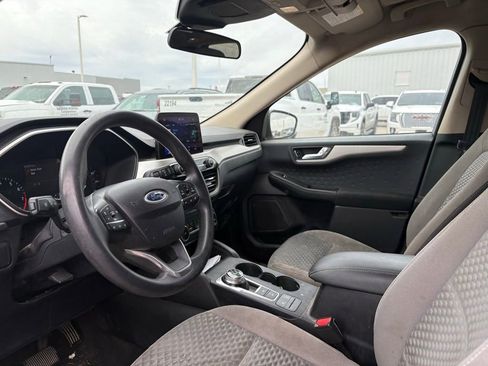 Used 2020 Ford Escape SE FWD image 10