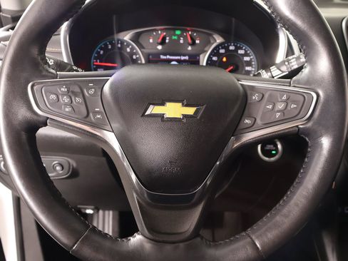 Used 2019 Chevrolet Equinox Premier FWD image 3