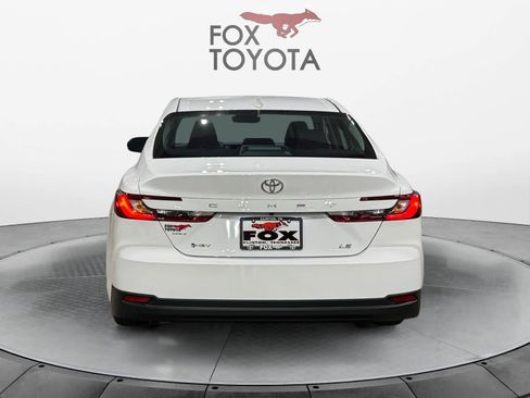 Used 2026 Toyota Camry LE w/ Convenience Package FWD image 5
