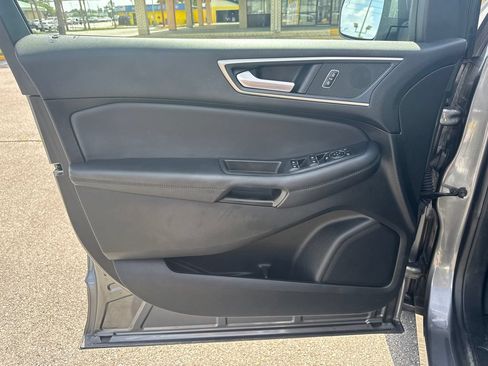 Used 2024 Ford Edge SEL AWD/4WD image 11