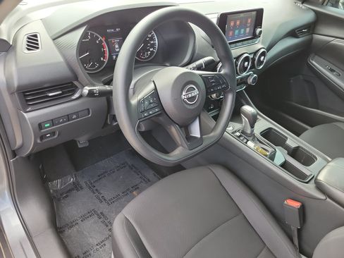 Used 2025 Nissan Sentra S FWD image 19