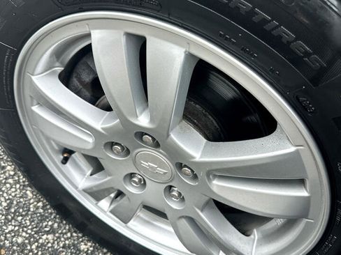 Used 2015 Chevrolet Sonic LT image 24