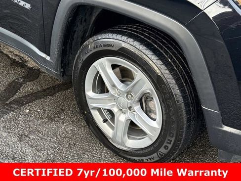 Certified 2024 Jeep Compass Latitude image 7