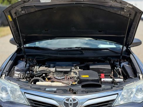 Used 2013 Toyota Camry XLE FWD image 30