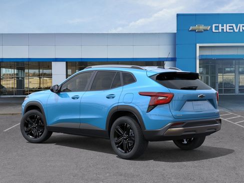 New 2026 Chevrolet Trax ACTIV w/ Driver Confidence Package FWD image 3