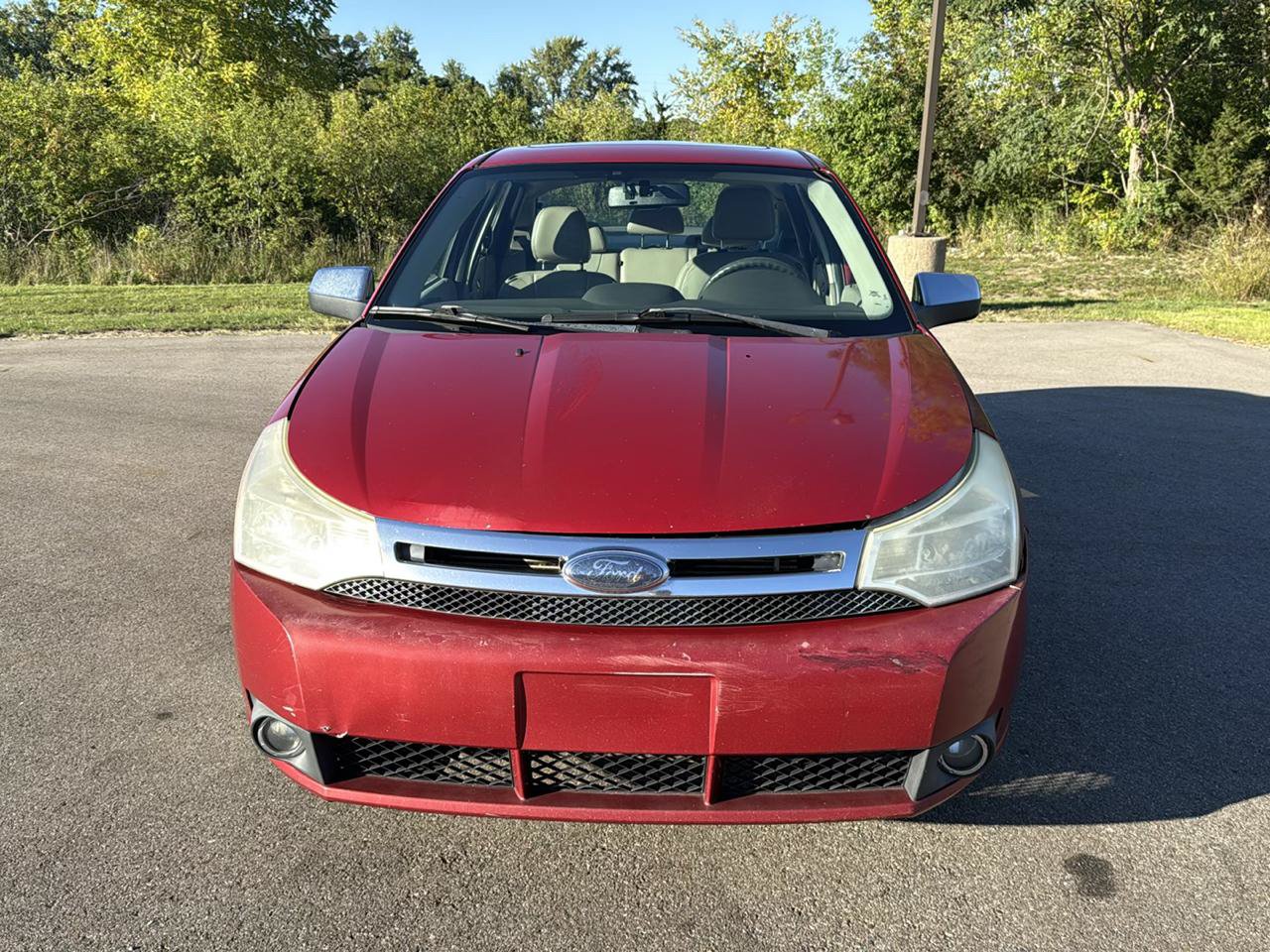 Used 2009 Ford Focus SEL FWD image 2