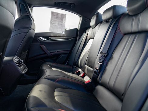 Used 2018 Maserati Ghibli S GranSport Q4 image 25