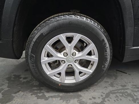 Used 2022 Jeep Grand Cherokee L Limited image 20