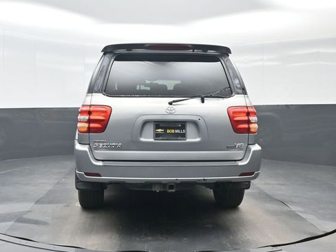 Used 2003 Toyota Sequoia Limited RWD image 5
