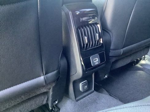 Used 2024 Jeep Compass Limited image 24