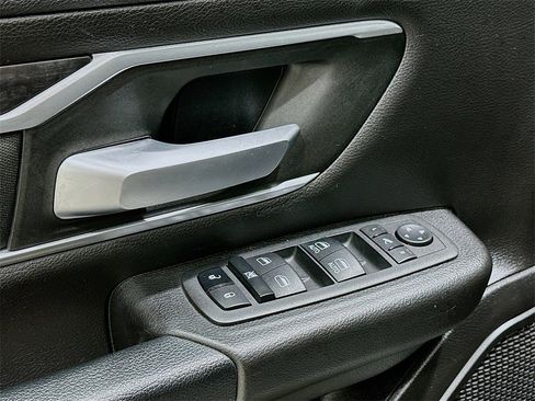 Used 2023 RAM 1500 Lone Star image 17