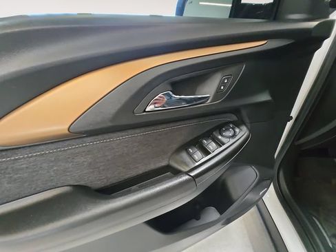 Used 2023 Chevrolet TrailBlazer ACTIV w/ Technology Package FWD image 10