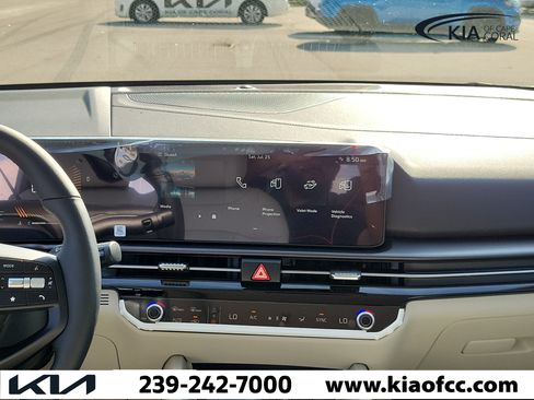 New 2026 Kia Sportage EX w/ EX Panorama Roof Package FWD image 18