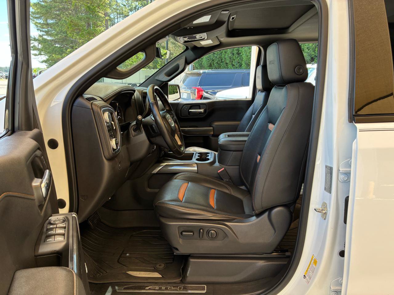 Used 2019 GMC Sierra 1500 AT4 w/ AT4 Premium Package AWD/4WD image 14