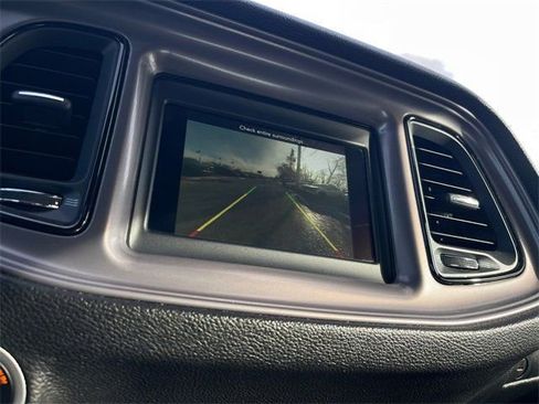 Used 2023 Dodge Challenger SXT image 16